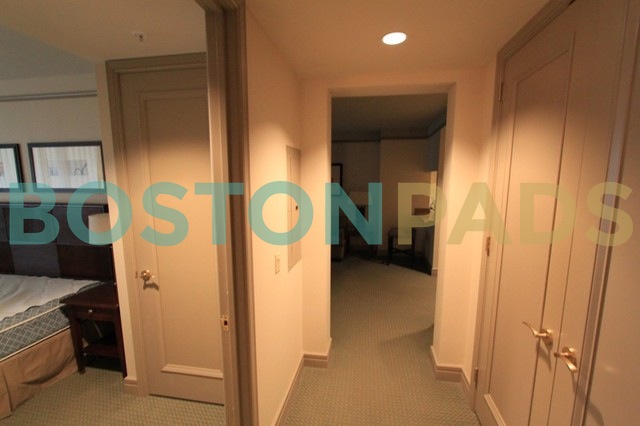 Ritz-Carlton Boston Residences closet