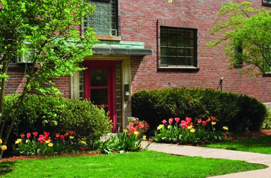 st._paul_gardens_apartments_in_brookline_ma