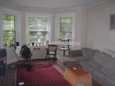 Brookline 3 Beds 2 Baths  Boston University - $5,400 No Fee