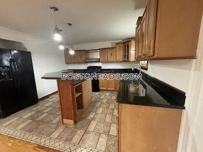 Fort Hill 4 Beds 3 Baths Boston - $5,200